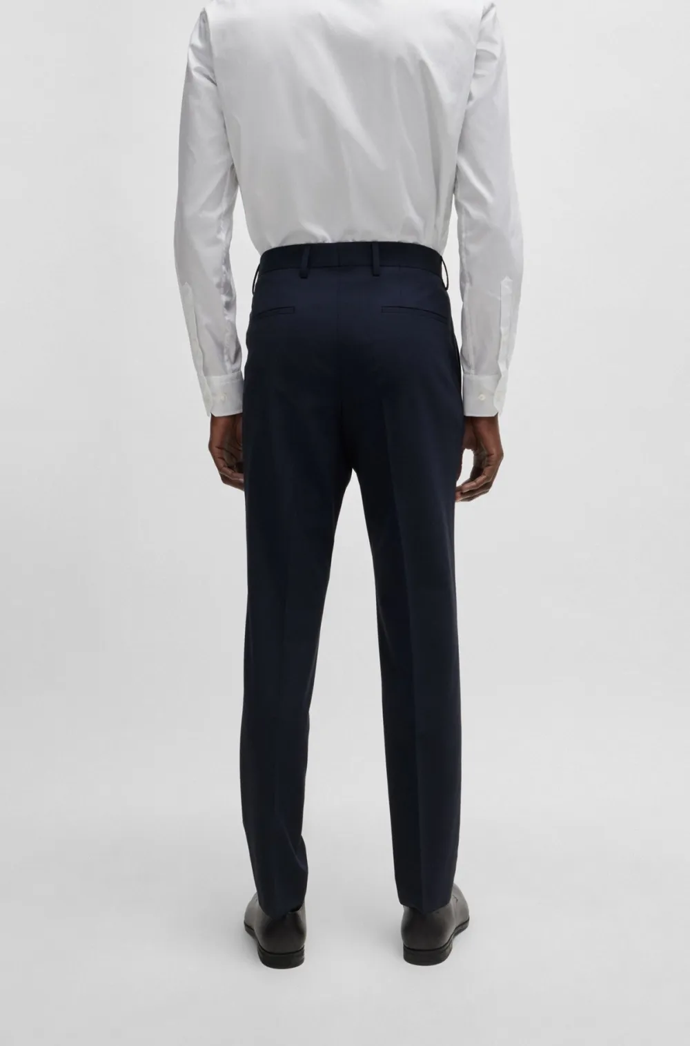 Slim-fit trousers in stretch virgin wool