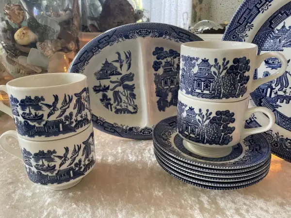 Churchill Blue Willow Set, Plate, Hors d'oeuvre, Teacups and Saucers, Cottagecore