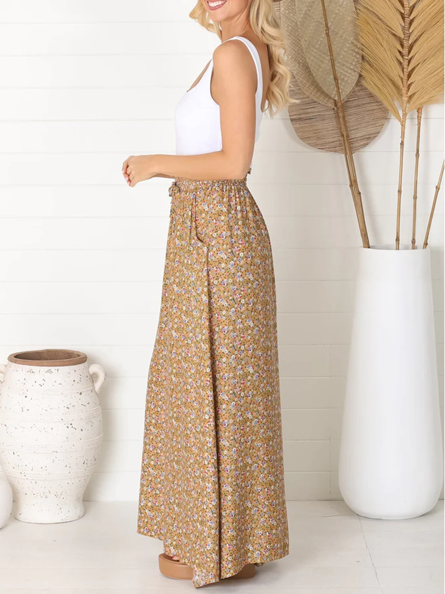 Boho high-waisted floral print trousers