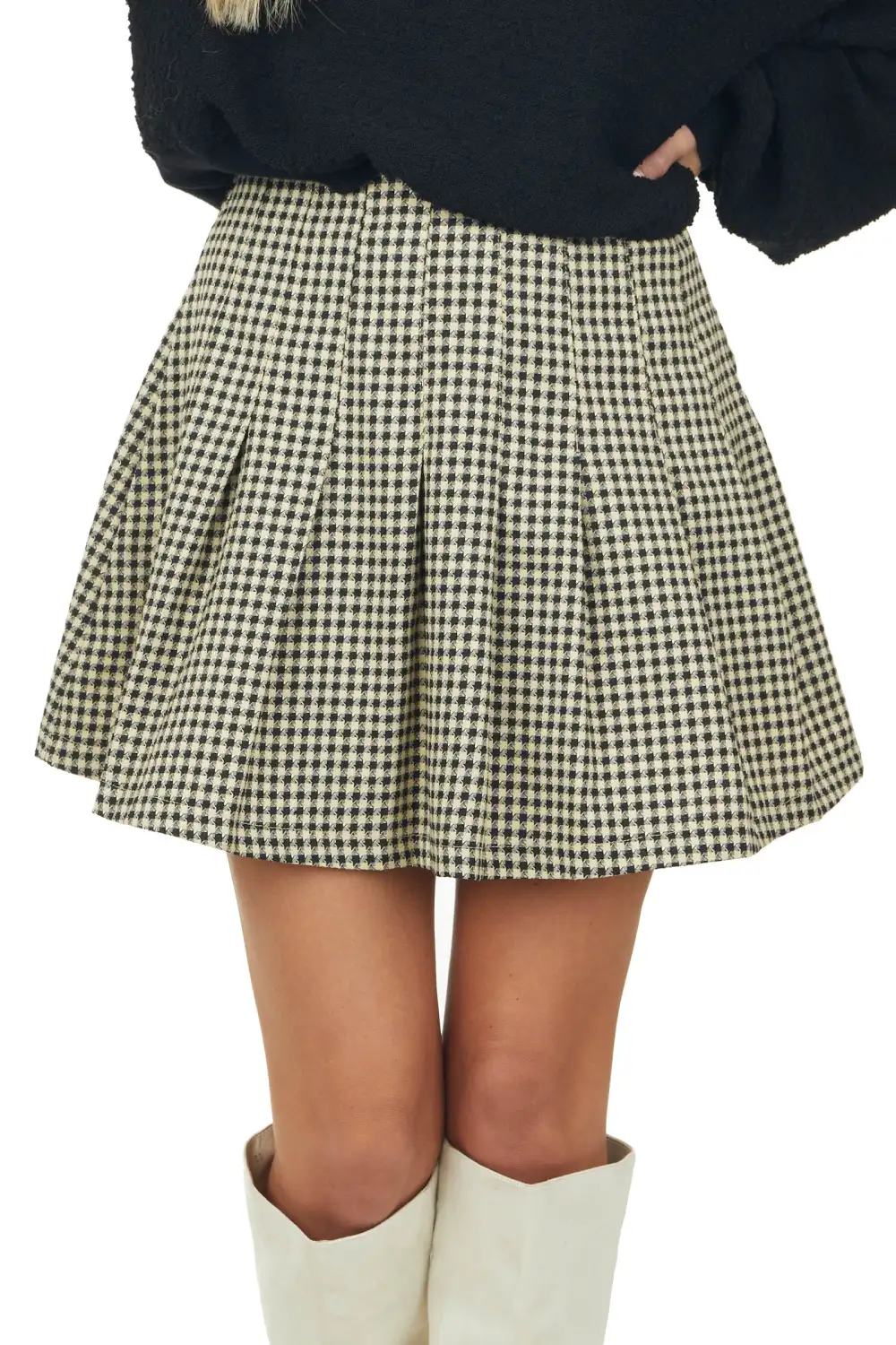 Black and Cream Houndstooth Pleated Skirt
