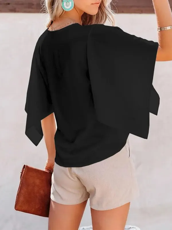 Elegant black loose V-neck shirt