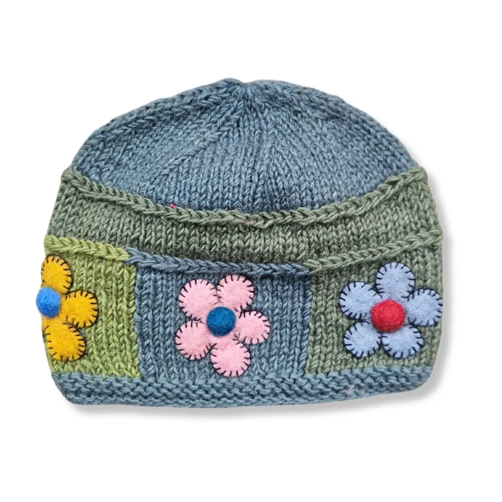 Felt Flower Knitted Beanie Hat